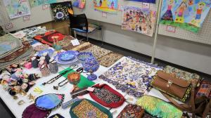 イランのブースの物品