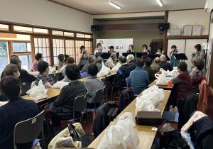 オカリナ演奏