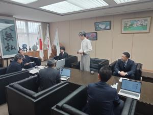 館長